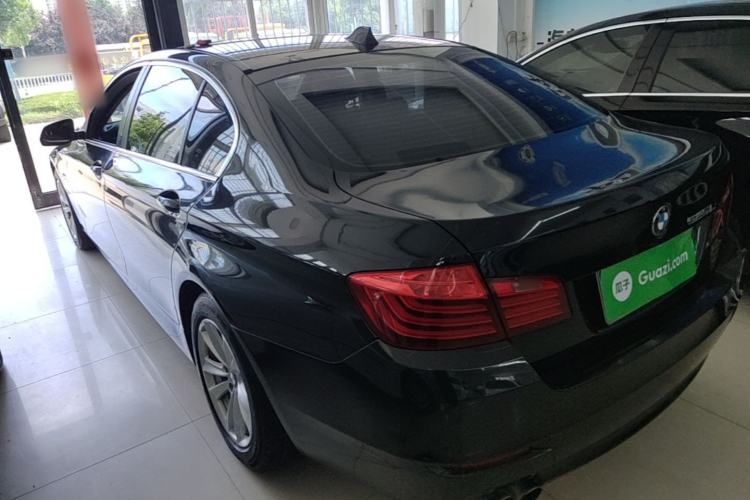 Used BMW 5 Series 2014 520Li Elegant Model Rear Left 45 Deg