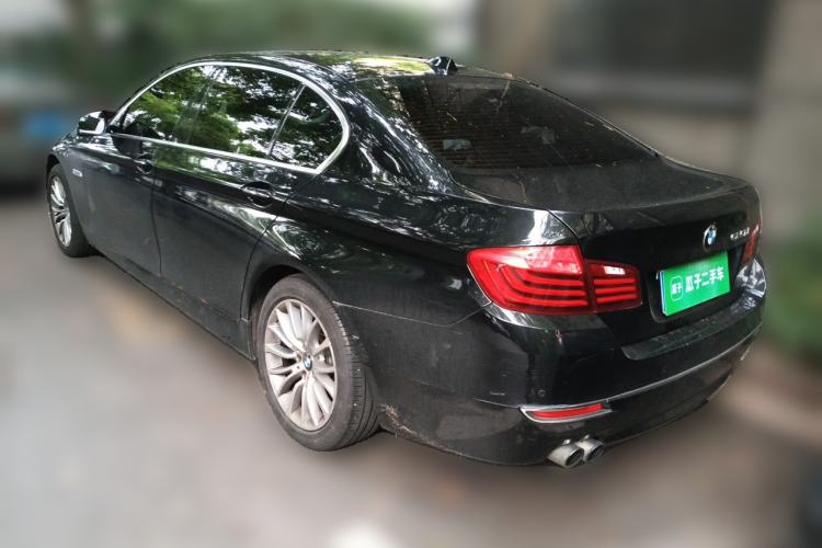 Used BMW 5 Series 2014 525Li Luxury Design Package Rear Left 45 Deg