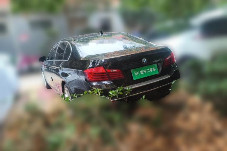 Used BMW 5 Series 2014 528Li Leading Model Rear Left 45 Deg