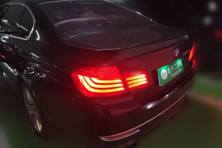 Used BMW 5 Series 2014 525Li Luxury Design Package Rear Left 45 Deg
