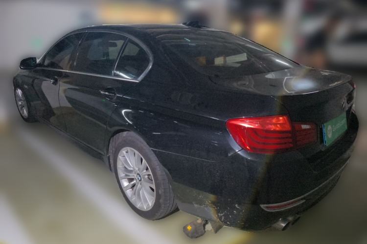 Used BMW 5 Series 2014 525Li Luxury Design Package Rear Left 45 Deg