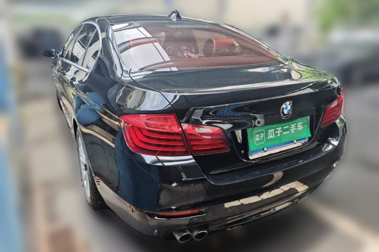 Used BMW 5 Series 2014 520Li Elegant Model Rear Left 45 Deg