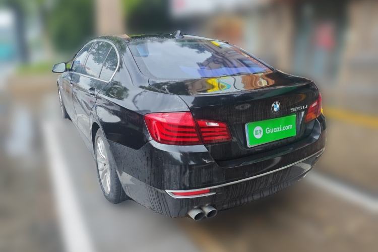 Used BMW 5 Series 2014 525Li Luxury Design Package Rear Left 45 Deg