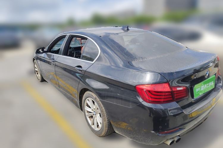 Used BMW 5 Series 2014 520Li Elegant Model Rear Left 45 Deg
