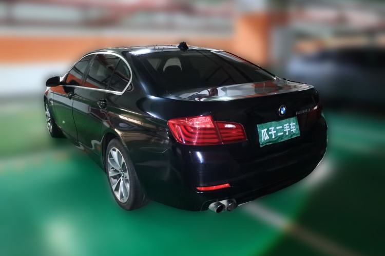 Used BMW 5 Series 2014 528Li Leading Model Rear Left 45 Deg