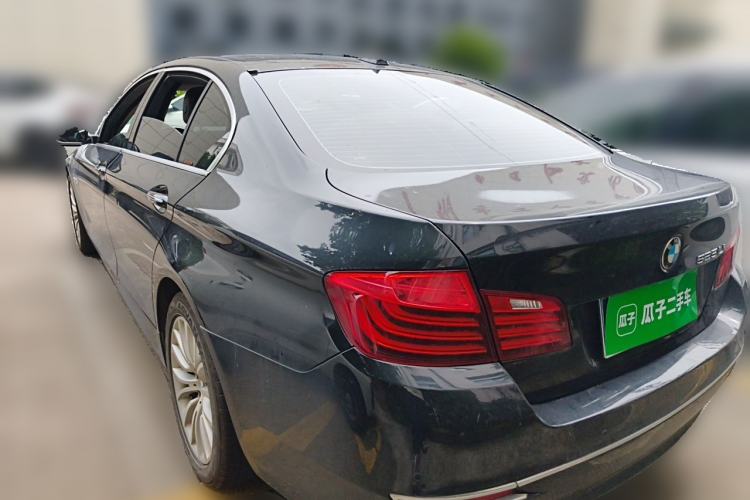 Used BMW 5 Series 2014 525Li Luxury Design Package Rear Left 45 Deg