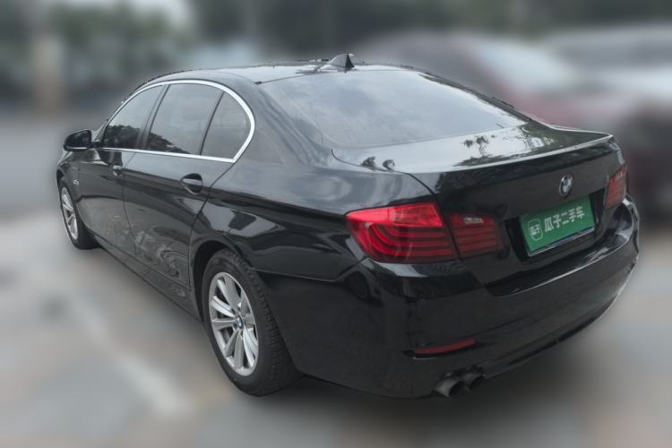 Used BMW 5 Series 2014 520Li Elegant Model Rear Left 45 Deg