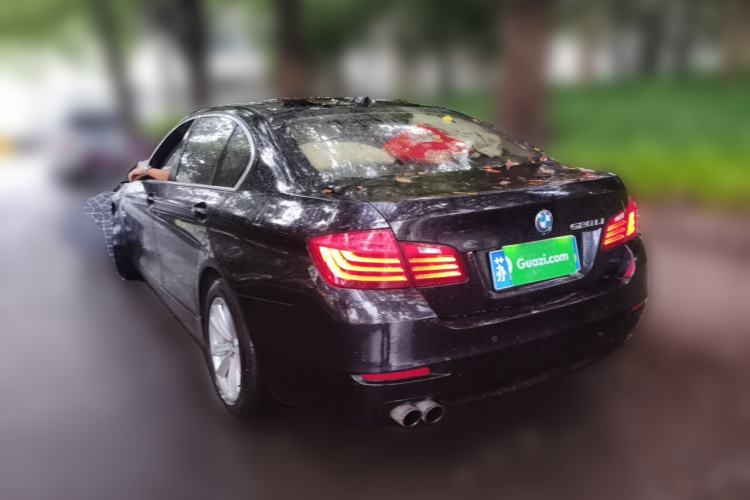 Used BMW 5 Series 2014 520Li Elegant Model Rear Left 45 Deg