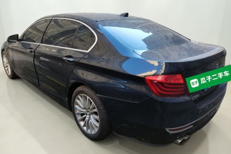 Used BMW 5 Series 2014 525Li Luxury Design Package Rear Left 45 Deg