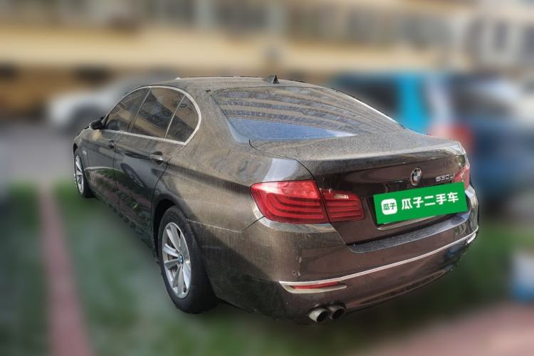 Used BMW 5 Series 2014 520Li Elegant Model Rear Left 45 Deg