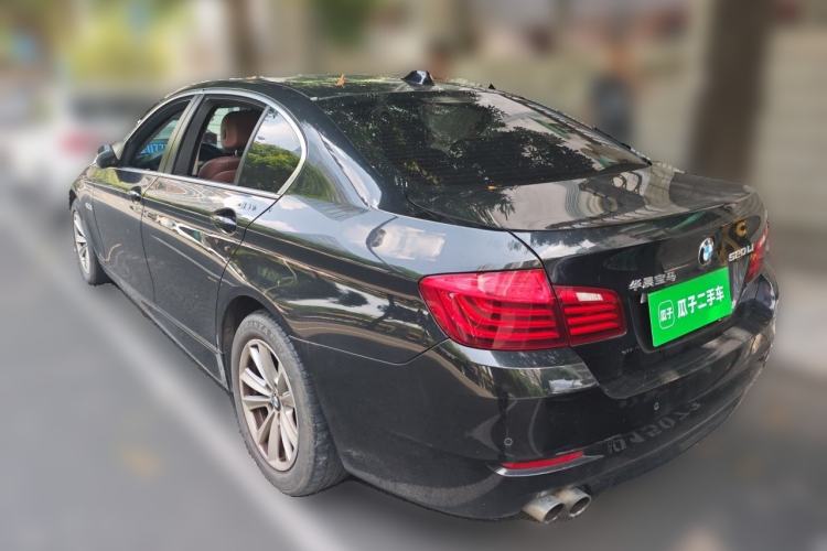 Used BMW 5 Series 2014 520Li Elegant Model Rear Left 45 Deg