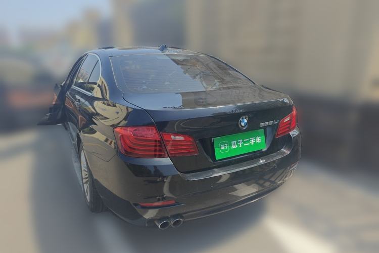 Used BMW 5 Series 2014 525Li Leading Model Rear Left 45 Deg