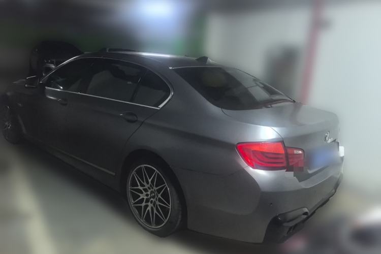 Used BMW 5 Series 2014 525Li Leading Model Rear Left 45 Deg