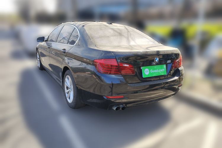 Used BMW 5 Series 2014 520Li Elegant Model Rear Left 45 Deg