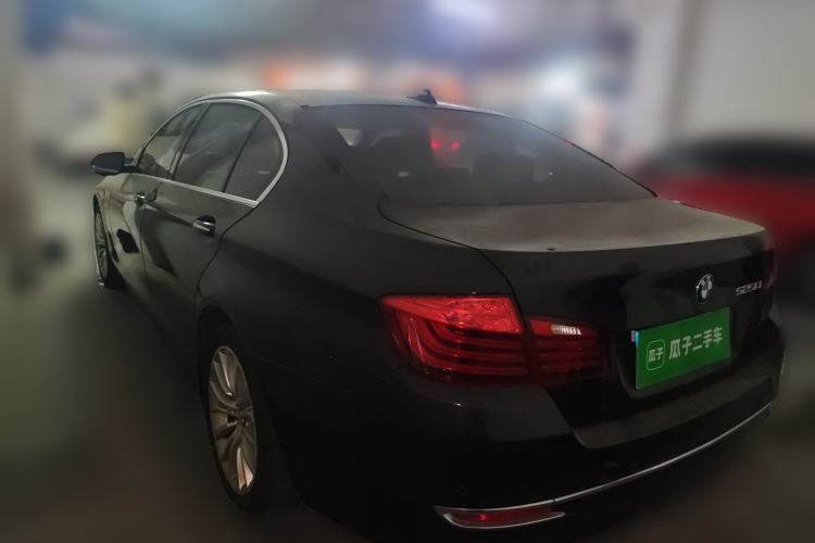 Used BMW 5 Series 2014 525Li Luxury Design Package Rear Left 45 Deg