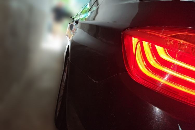Used BMW 5 Series 2014 525Li Leading Model Rear Left 45 Deg