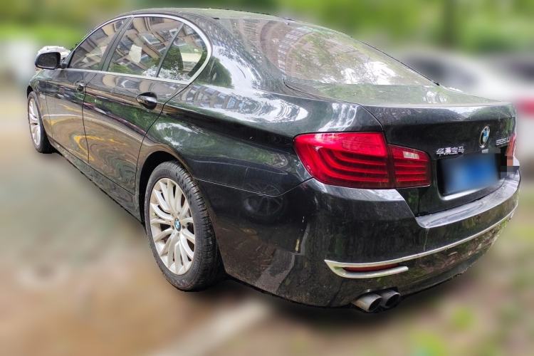 Used BMW 5 Series 2014 520Li Elegant Model Rear Left 45 Deg