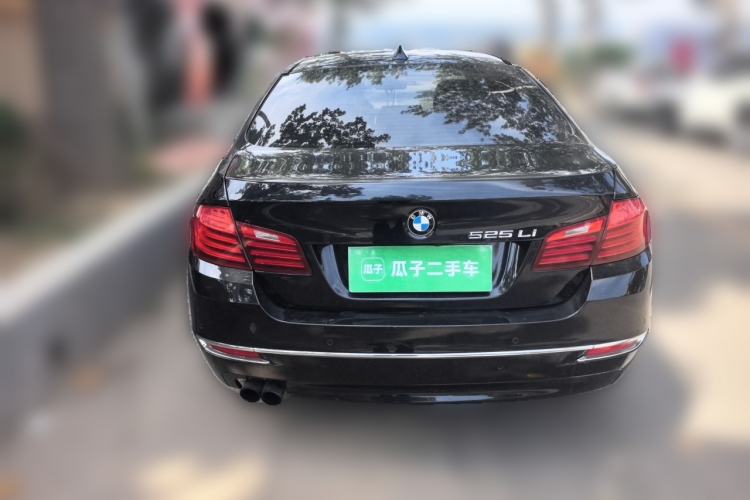 Used BMW 5 Series 2014 525Li Luxury Design Package Rear