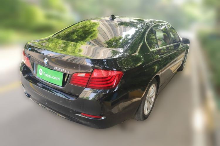 Used BMW 5 Series 2014 520Li Elegant Model Rear Right 45 Deg