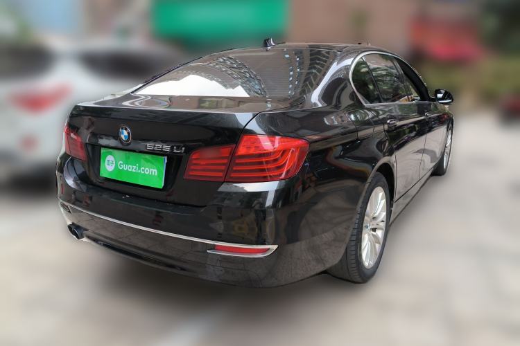 Used BMW 5 Series 2014 525Li Luxury Design Package Rear Right 45 Deg