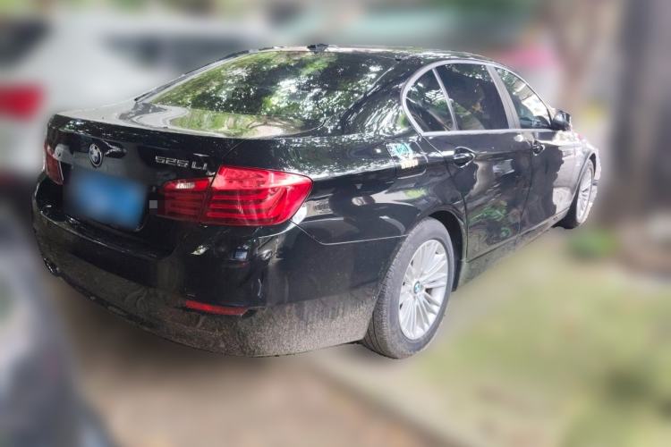 Used BMW 5 Series 2014 525Li Leading Model Rear Right 45 Deg