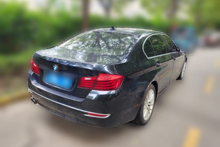Used BMW 5 Series 2014 525Li Luxury Design Package Rear Right 45 Deg