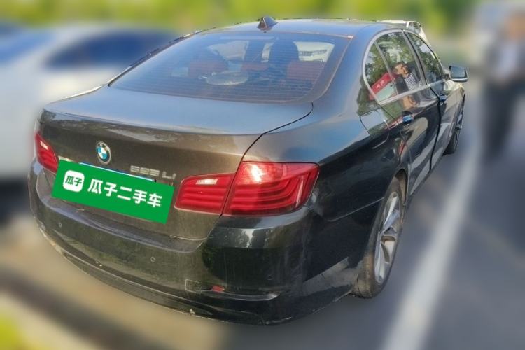 Used BMW 5 Series 2014 525Li Luxury Design Package Rear Right 45 Deg