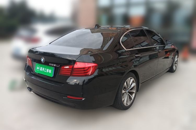 Used BMW 5 Series 2014 528Li xDrive Premium Edition Rear Right 45 Deg