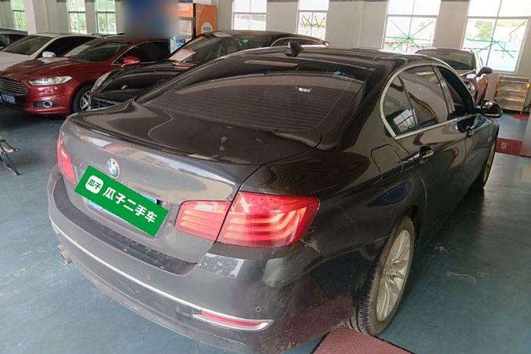 Used BMW 5 Series 2014 525Li Luxury Design Package Rear Right 45 Deg