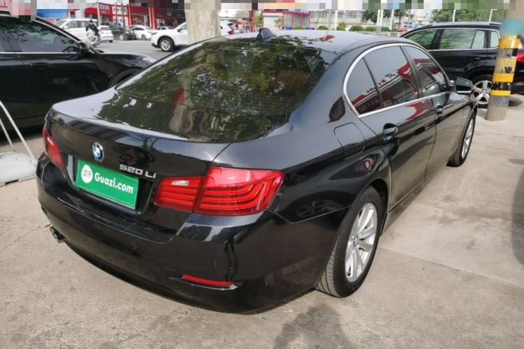 Used BMW 5 Series 2014 520Li Elegant Model Rear Right 45 Deg
