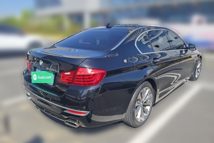 Used BMW 5 Series 2014 528Li xDrive Fashion Design Package Rear Right 45 Deg