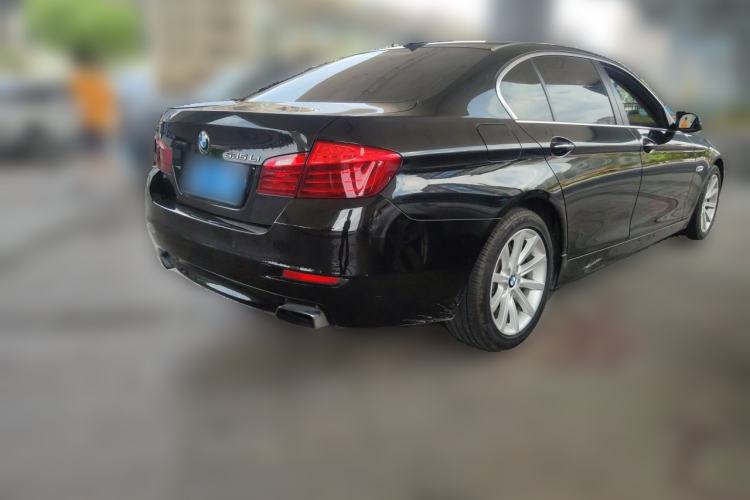 Used BMW 5 Series 2014 535Li Leading Model Rear Right 45 Deg