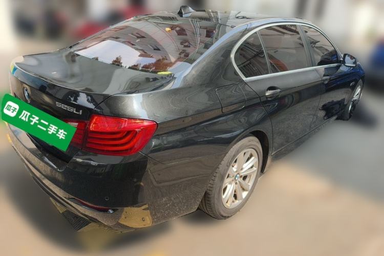 Used BMW 5 Series 2014 520Li Elegant Model Rear Right 45 Deg