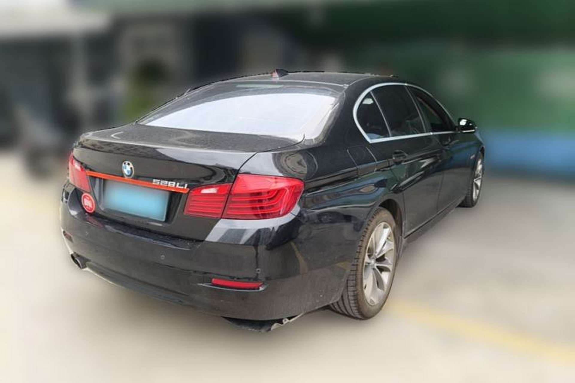 Used BMW 5 Series 2014 528Li Leading Model Rear Right 45 Deg