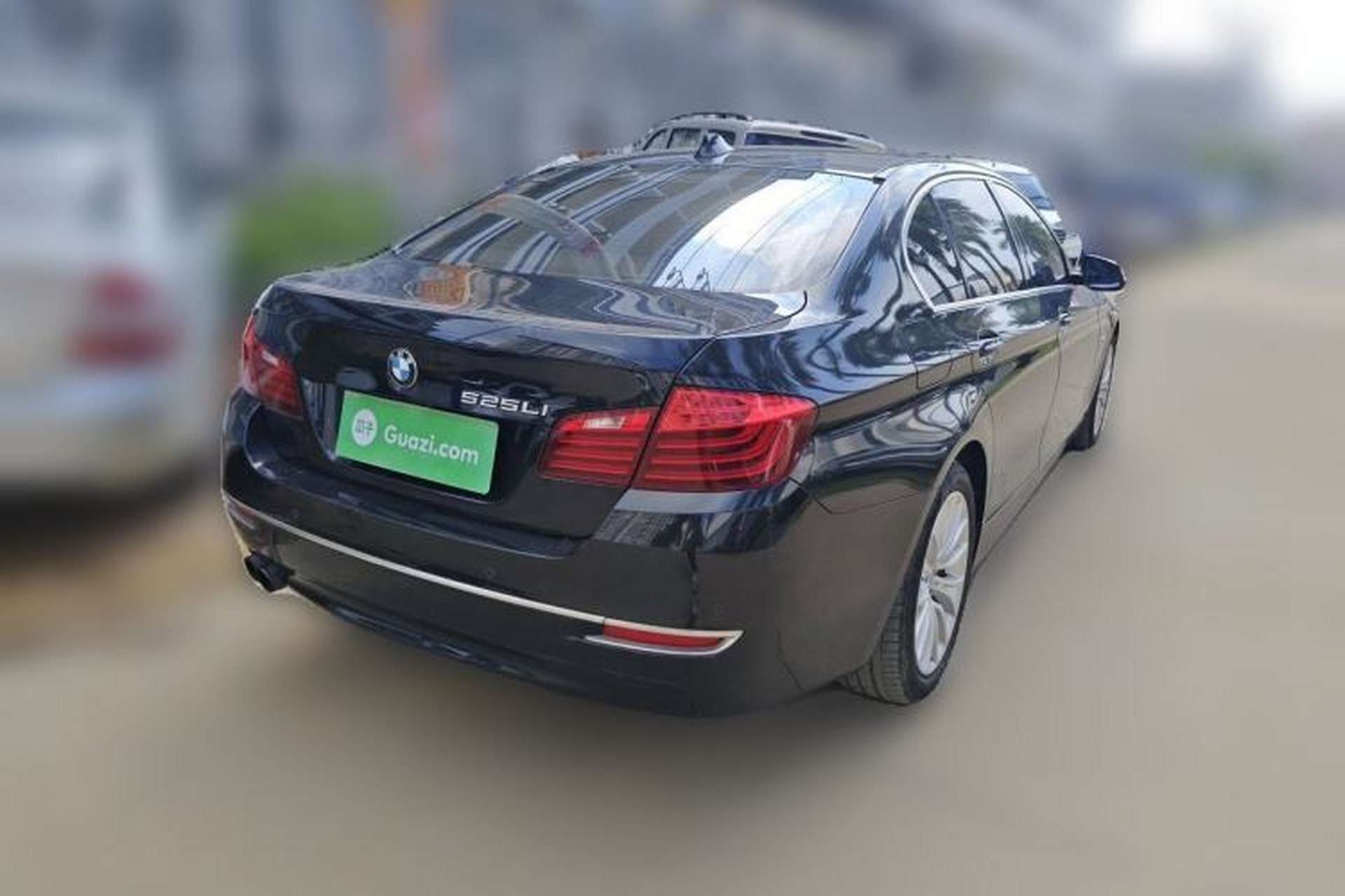 Used BMW 5 Series 2014 535Li Luxury Design Package Rear Right 45 Deg