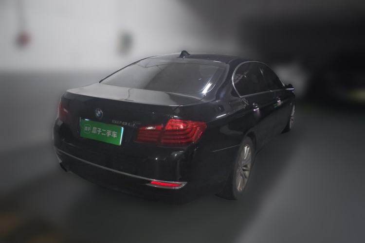 Used BMW 5 Series 2014 525Li Luxury Design Package Rear Right 45 Deg
