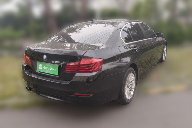 Used BMW 5 Series 2014 525Li Leading Model Rear Right 45 Deg