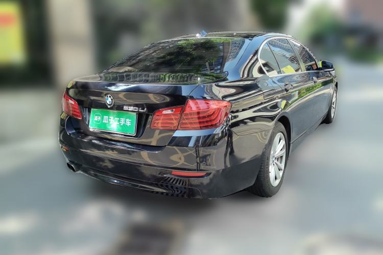 Used BMW 5 Series 2014 520Li Elegant Model Rear Right 45 Deg