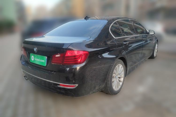 Used BMW 5 Series 2014 525Li Luxury Design Package Rear Right 45 Deg