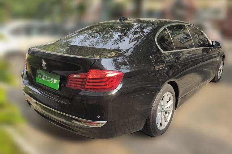 Used BMW 5 Series 2014 520Li Elegant Model Rear Right 45 Deg