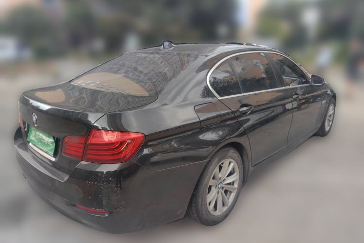 Used BMW 5 Series 2014 520Li Elegant Model Rear Right 45 Deg