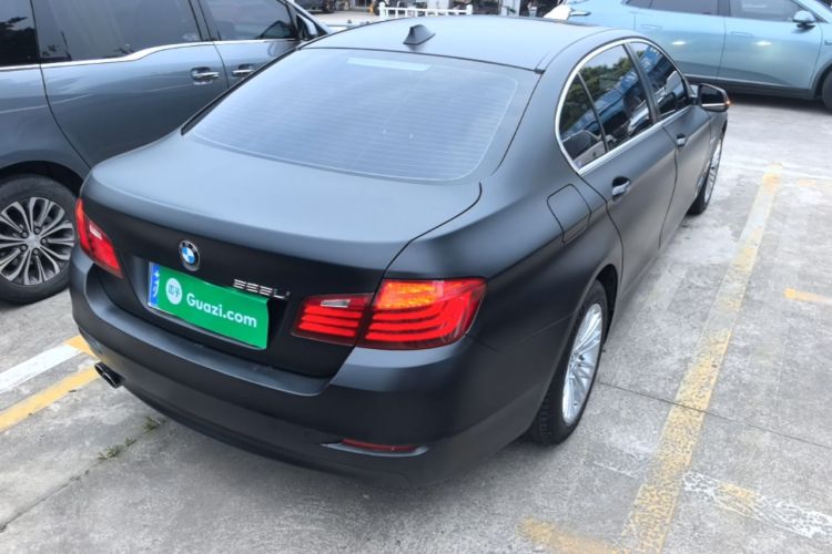 Used BMW 5 Series 2014 525Li Leading Model Rear Right 45 Deg