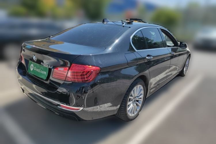 Used BMW 5 Series 2014 525Li Luxury Design Package Rear Right 45 Deg