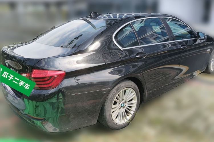 Used BMW 5 Series 2014 525Li Leading Model Rear Right 45 Deg