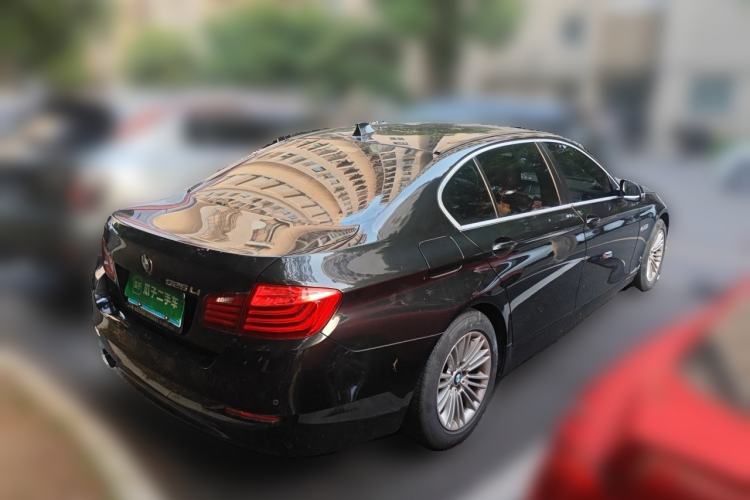 Used BMW 5 Series 2014 525Li Leading Model Rear Right 45 Deg