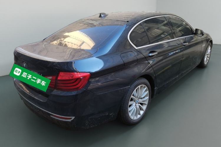 Used BMW 5 Series 2014 525Li Luxury Design Package Rear Right 45 Deg