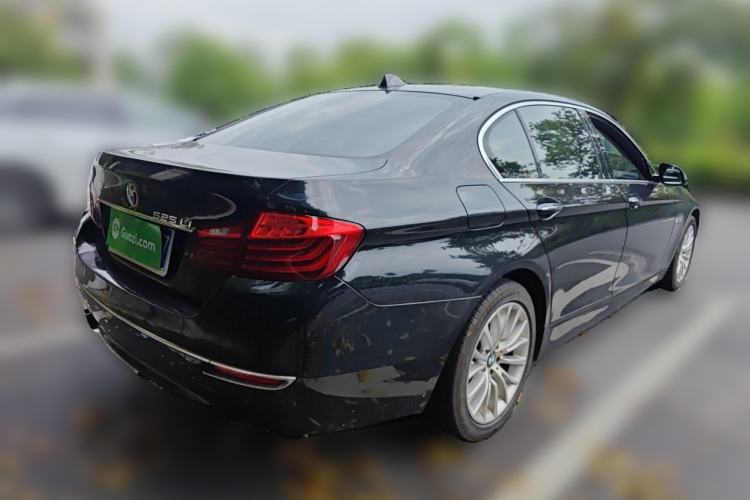 Used BMW 5 Series 2014 525Li Luxury Design Package Rear Right 45 Deg