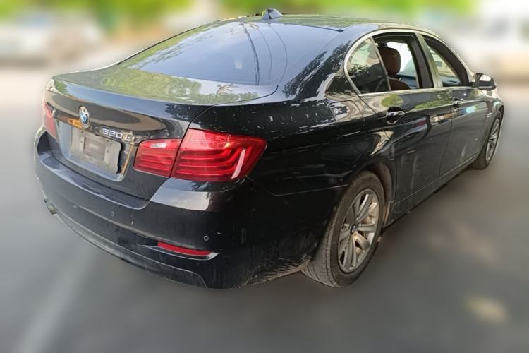 Used BMW 5 Series 2014 520Li Elegant Model Rear Right 45 Deg