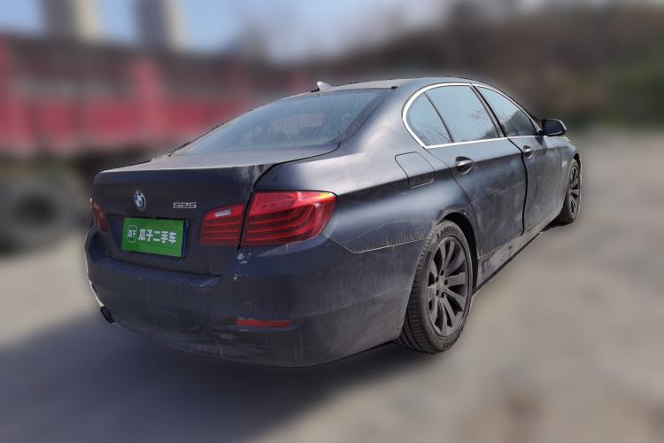 Used BMW 5 Series 2014 520Li Elegant Model Rear Right 45 Deg