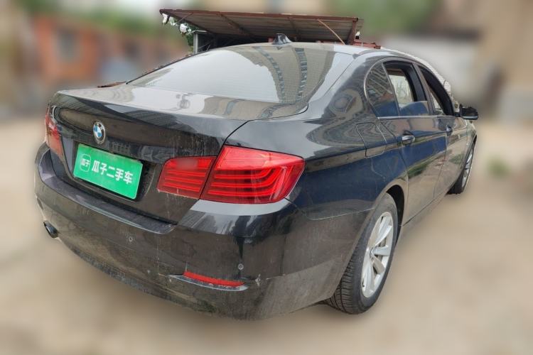 Used BMW 5 Series 2014 520Li Elegant Model Rear Right 45 Deg